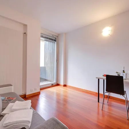 Moonlight - 150m From The - Happy *