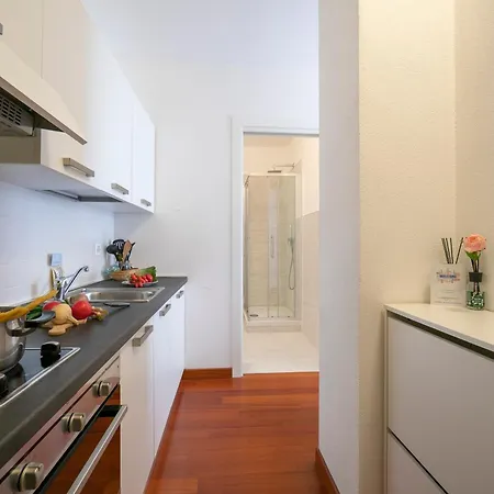 Moonlight - 150m From The - Happy Appartement Lugano