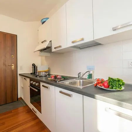 Moonlight - 150m From The - Happy Λουγκάνο