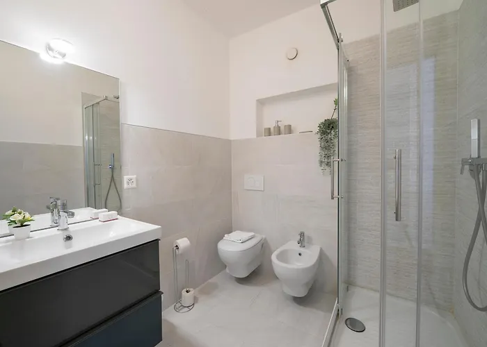 Moonlight - 150m From The - Happy Лугано