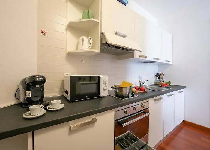 Апартаменты Moonlight - 150m From The - Happy *